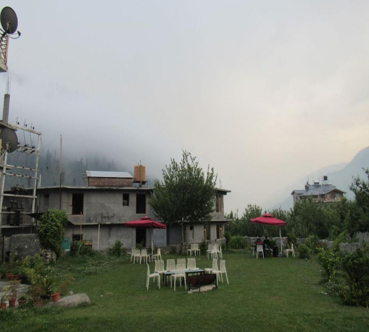 Snow Range Resort And Cottage Vashist Exterior foto